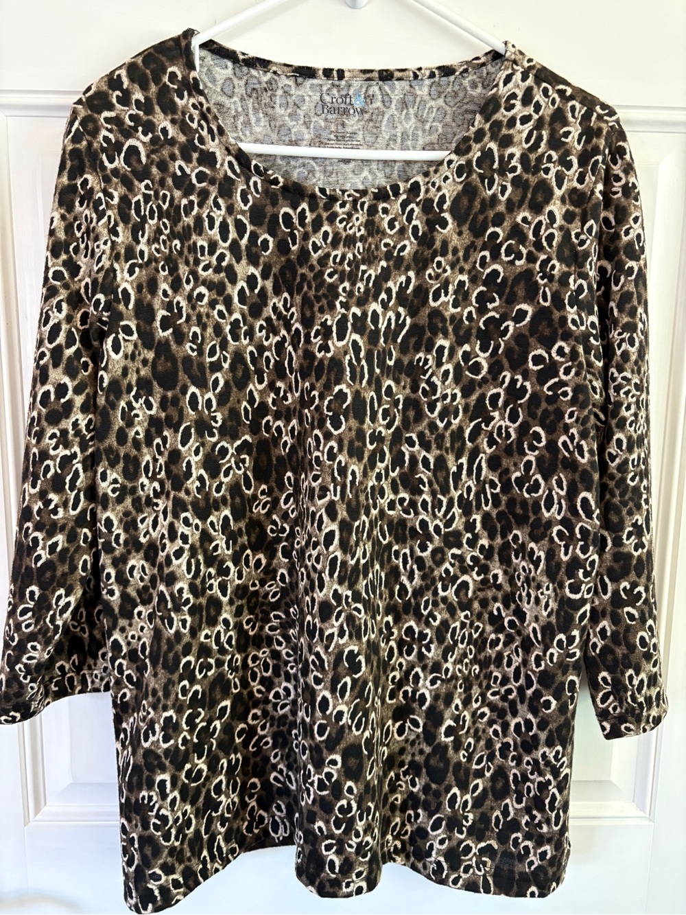 croft & barrow black, brown, and cream Leopard Print Long Sleeve Top